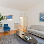 San Fermo Luxury Apartment